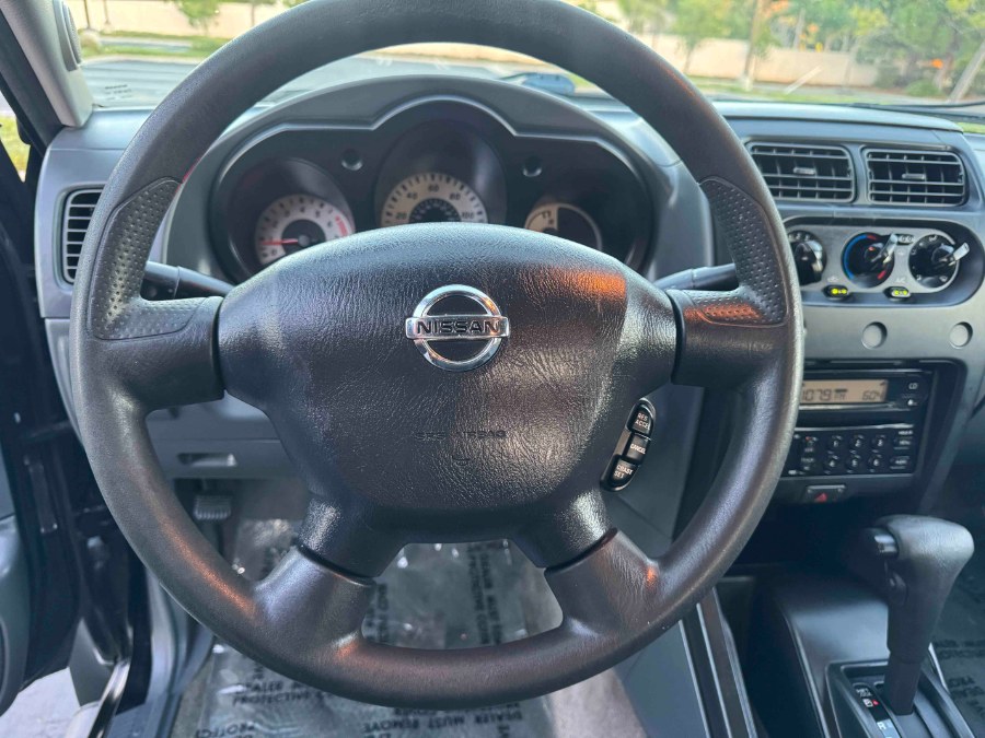 2004 Nissan Frontier 2WD XE Crew Cab V6 Automatic Long Bed, available for sale in Lake Forest, California | Pacific Green Line. Lake Forest, California 2004 Nissan Frontier 2WD XE Crew Cab V6 Automatic Long Bed, available for sale in Lake Forest, California | Pacific Green Line. Lake Forest, California