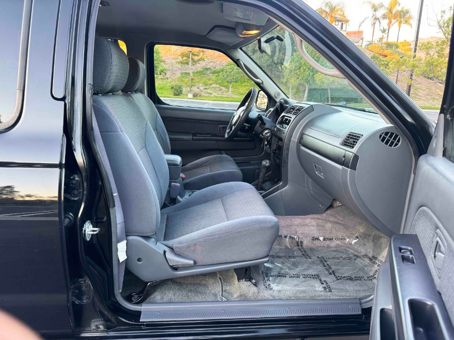 2004 Nissan Frontier 2WD XE Crew Cab V6 Automatic Long Bed, available for sale in Lake Forest, California | Pacific Green Line. Lake Forest, California 2004 Nissan Frontier 2WD XE Crew Cab V6 Automatic Long Bed, available for sale in Lake Forest, California | Pacific Green Line. Lake Forest, California