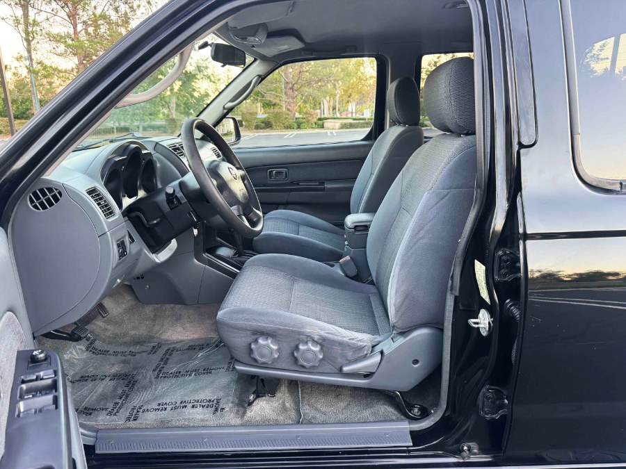 2004 Nissan Frontier 2WD XE Crew Cab V6 Automatic Long Bed, available for sale in Lake Forest, California | Pacific Green Line. Lake Forest, California 2004 Nissan Frontier 2WD XE Crew Cab V6 Automatic Long Bed, available for sale in Lake Forest, California | Pacific Green Line. Lake Forest, California