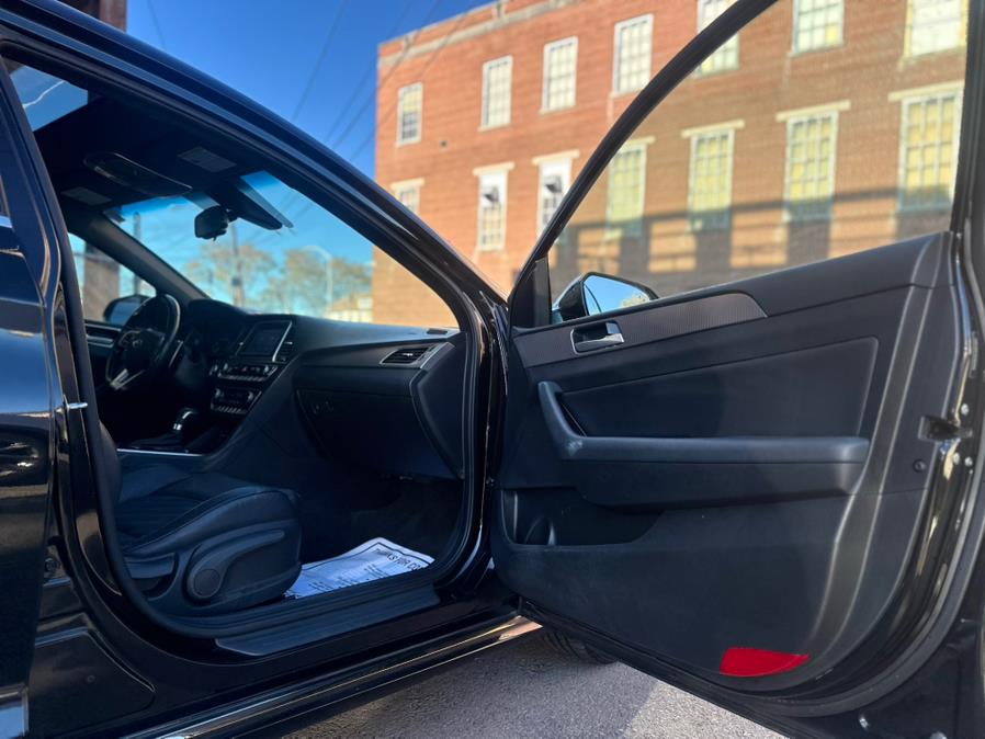 2019 Hyundai Sonata Limited 2.4L, available for sale in Plainfield, New Jersey | Best Cars R Us LLC. Plainfield, New Jersey 2019 Hyundai Sonata Limited 2.4L, available for sale in Plainfield, New Jersey | Best Cars R Us LLC. Plainfield, New Jersey