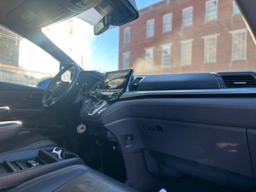 2019 Honda Odyssey EX-L w/Navi/RES Auto, available for sale in Plainfield, New Jersey | Best Cars R Us LLC. Plainfield, New Jersey 2019 Honda Odyssey EX-L w/Navi/RES Auto, available for sale in Plainfield, New Jersey | Best Cars R Us LLC. Plainfield, New Jersey