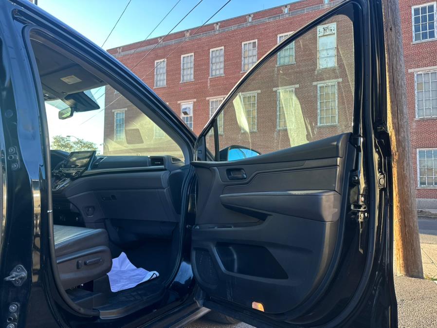 2019 Honda Odyssey EX-L w/Navi/RES Auto, available for sale in Plainfield, New Jersey | Best Cars R Us LLC. Plainfield, New Jersey 2019 Honda Odyssey EX-L w/Navi/RES Auto, available for sale in Plainfield, New Jersey | Best Cars R Us LLC. Plainfield, New Jersey