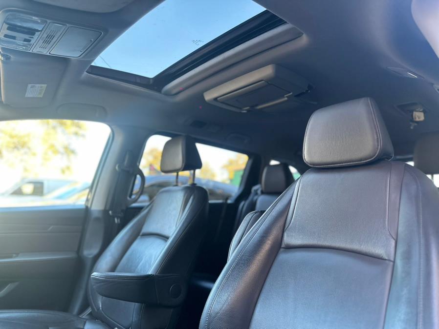 2019 Honda Odyssey EX-L w/Navi/RES Auto, available for sale in Plainfield, New Jersey | Best Cars R Us LLC. Plainfield, New Jersey 2019 Honda Odyssey EX-L w/Navi/RES Auto, available for sale in Plainfield, New Jersey | Best Cars R Us LLC. Plainfield, New Jersey