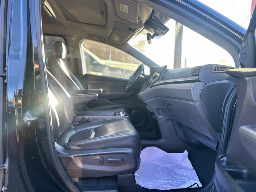 2019 Honda Odyssey EX-L w/Navi/RES Auto, available for sale in Plainfield, New Jersey | Best Cars R Us LLC. Plainfield, New Jersey 2019 Honda Odyssey EX-L w/Navi/RES Auto, available for sale in Plainfield, New Jersey | Best Cars R Us LLC. Plainfield, New Jersey