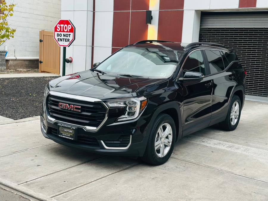 2022 GMC Terrain AWD 4dr SLE, available for sale in Irvington, New Jersey | Elis Motors Corp. Irvington, New Jersey