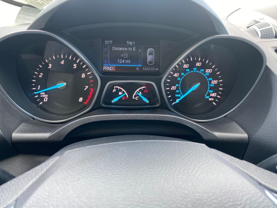 2016 Ford Escape 4WD 4dr SE, available for sale in Bethlehem, Pennsylvania | Best Auto Deals LLC. Bethlehem, Pennsylvania 2016 Ford Escape 4WD 4dr SE, available for sale in Bethlehem, Pennsylvania | Best Auto Deals LLC. Bethlehem, Pennsylvania