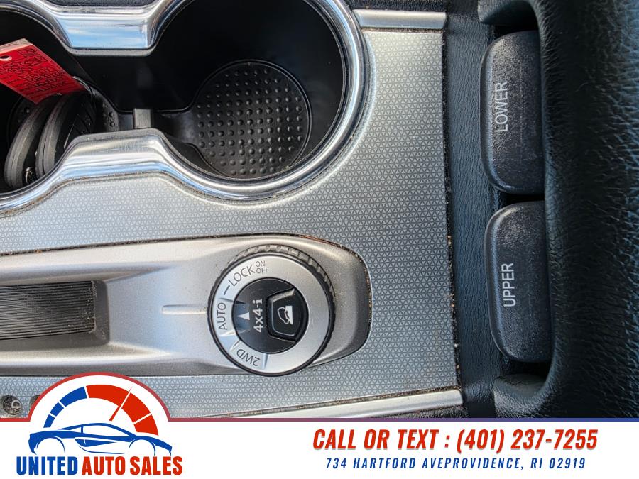 2017 Nissan Pathfinder 4x4 SL, available for sale in Providence, Rhode Island | United Auto Sales Inc. Providence, Rhode Island 2017 Nissan Pathfinder 4x4 SL, available for sale in Providence, Rhode Island | United Auto Sales Inc. Providence, Rhode Island