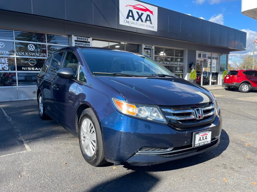 2015 Honda Odyssey LX's photo