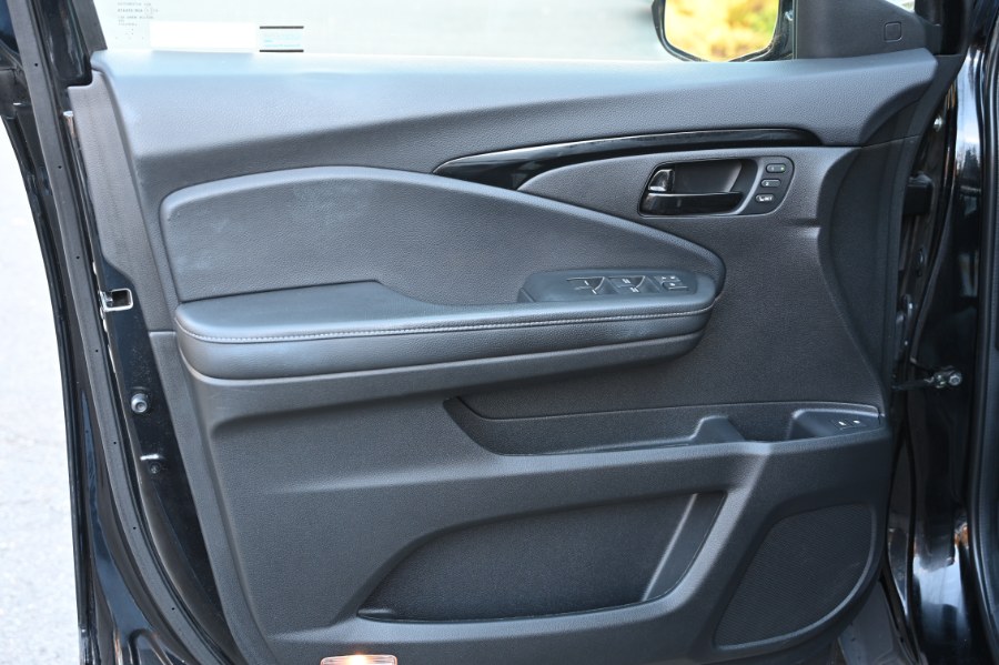 2022 Honda Passport Elite AWD, available for sale in Waterbury, Connecticut | Highline Car Connection. Waterbury, Connecticut 2022 Honda Passport Elite AWD, available for sale in Waterbury, Connecticut | Highline Car Connection. Waterbury, Connecticut