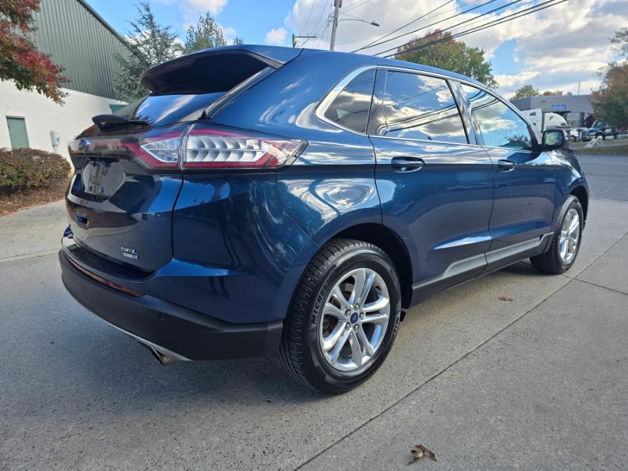2017 Ford Edge SEL photo 4