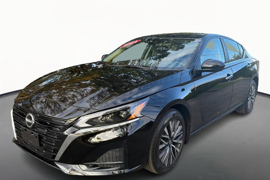Used 2024 Nissan Altima in Lindenhurst, New York | Power Motor Group. Lindenhurst, New York