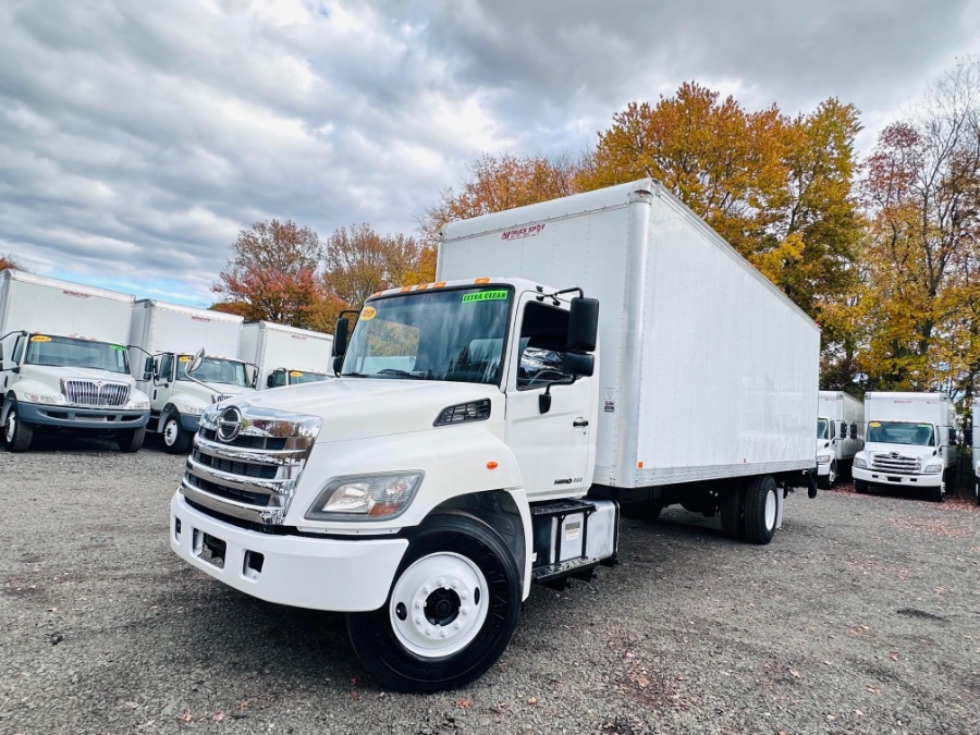 2017 HINO 268A 26 FEET DRY BOX + LIFT GATE + NO CDL, available for sale in South Amboy, New Jersey | NJ Truck Spot. South Amboy, New Jersey 2017 HINO 268A 26 FEET DRY BOX + LIFT GATE + NO CDL, available for sale in South Amboy, New Jersey | NJ Truck Spot. South Amboy, New Jersey