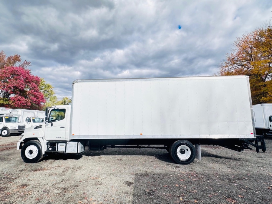 2017 HINO 268A 26 FEET DRY BOX + LIFT GATE + NO CDL, available for sale in South Amboy, New Jersey | NJ Truck Spot. South Amboy, New Jersey 2017 HINO 268A 26 FEET DRY BOX + LIFT GATE + NO CDL, available for sale in South Amboy, New Jersey | NJ Truck Spot. South Amboy, New Jersey