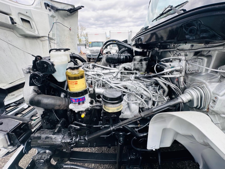 2017 HINO 268A 26 FEET DRY BOX + LIFT GATE + NO CDL, available for sale in South Amboy, New Jersey | NJ Truck Spot. South Amboy, New Jersey 2017 HINO 268A 26 FEET DRY BOX + LIFT GATE + NO CDL, available for sale in South Amboy, New Jersey | NJ Truck Spot. South Amboy, New Jersey