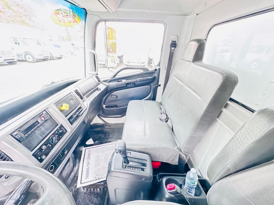 2017 HINO 268A 26 FEET DRY BOX + LIFT GATE + NO CDL, available for sale in South Amboy, New Jersey | NJ Truck Spot. South Amboy, New Jersey 2017 HINO 268A 26 FEET DRY BOX + LIFT GATE + NO CDL, available for sale in South Amboy, New Jersey | NJ Truck Spot. South Amboy, New Jersey