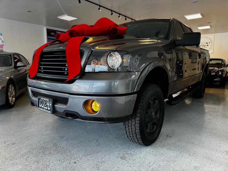 2006 Ford F150 Supercrew Cab Lariat Pickup 4D 5 1/2 ft, available for sale in Santa Ana, California | K&T Motor LLC. Santa Ana, California