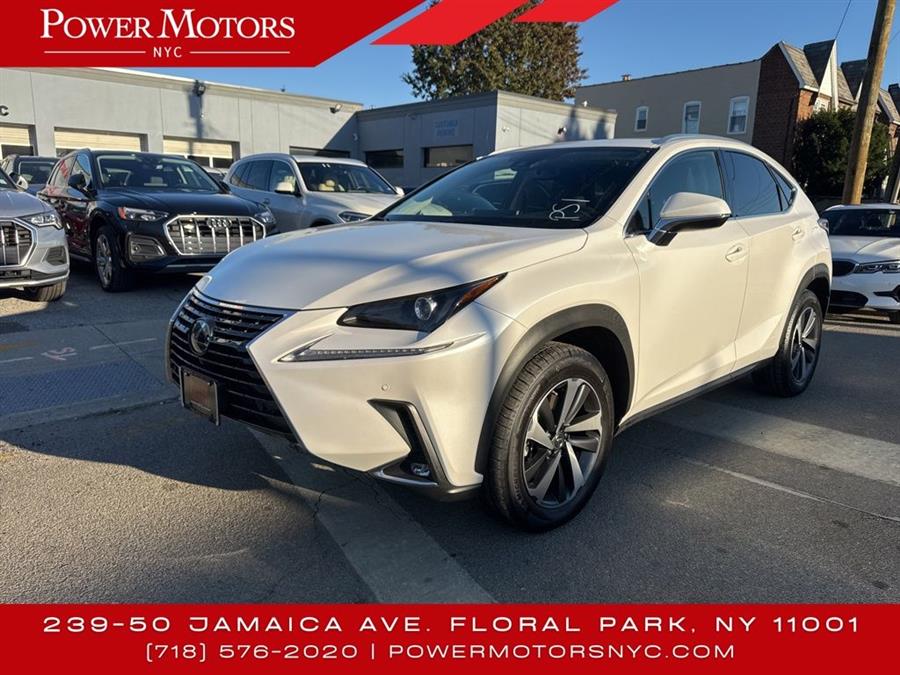 2020 Lexus NX 300's photo