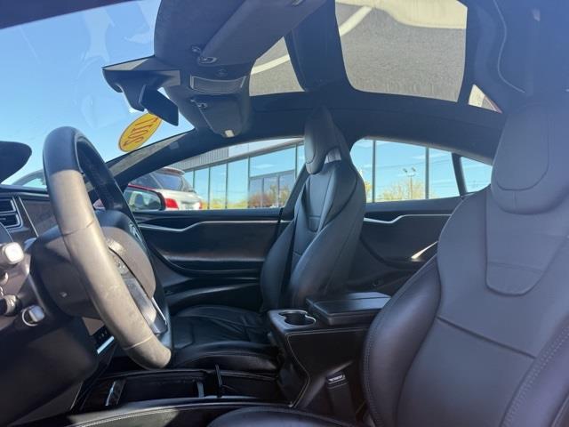 2017 Tesla Model s 100D, available for sale in Stratford, Connecticut | Wiz Leasing Inc. Stratford, Connecticut 2017 Tesla Model s 100D, available for sale in Stratford, Connecticut | Wiz Leasing Inc. Stratford, Connecticut