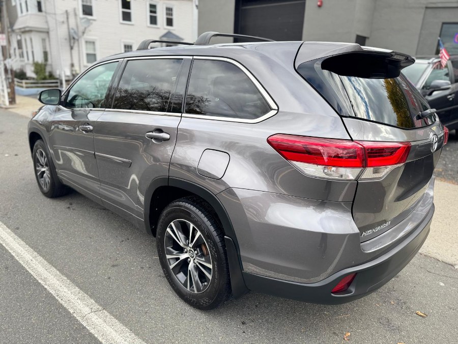2018 Toyota Highlander LE, available for sale in Peabody, Massachusetts | New Star Motors. Peabody, Massachusetts 2018 Toyota Highlander LE, available for sale in Peabody, Massachusetts | New Star Motors. Peabody, Massachusetts