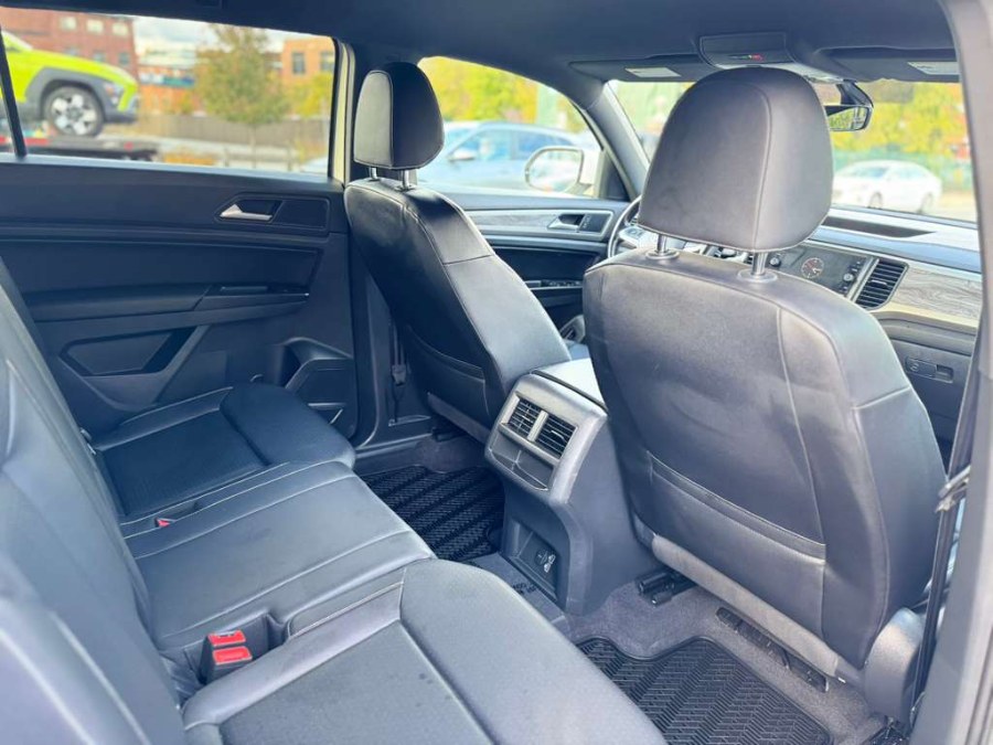 2020 Volkswagen Atlas Cross Sport 2.0T SE 4MOTION, available for sale in Peabody, Massachusetts | New Star Motors. Peabody, Massachusetts 2020 Volkswagen Atlas Cross Sport 2.0T SE 4MOTION, available for sale in Peabody, Massachusetts | New Star Motors. Peabody, Massachusetts