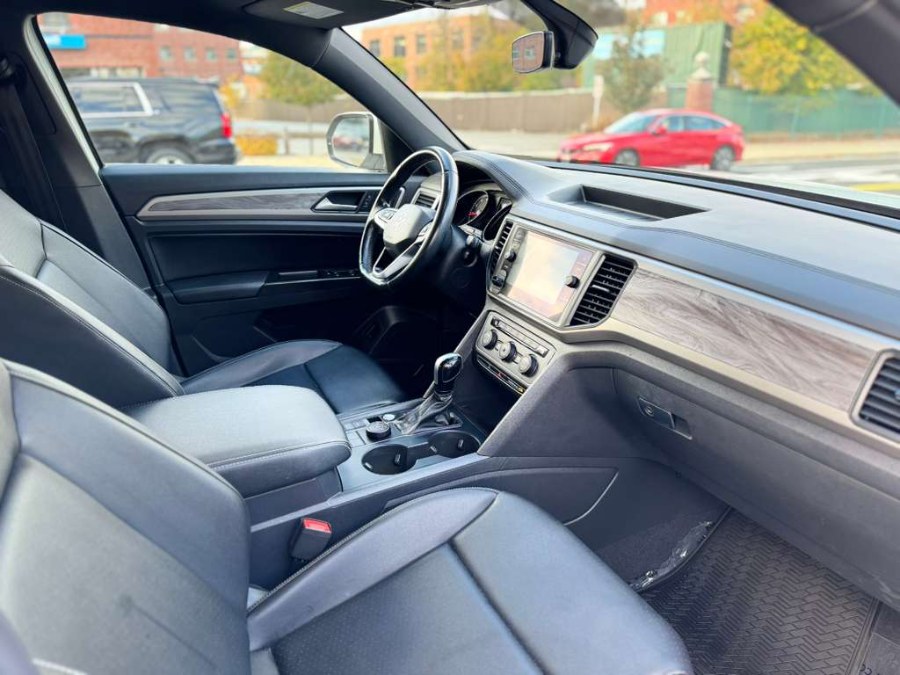 2020 Volkswagen Atlas Cross Sport 2.0T SE 4MOTION, available for sale in Peabody, Massachusetts | New Star Motors. Peabody, Massachusetts 2020 Volkswagen Atlas Cross Sport 2.0T SE 4MOTION, available for sale in Peabody, Massachusetts | New Star Motors. Peabody, Massachusetts