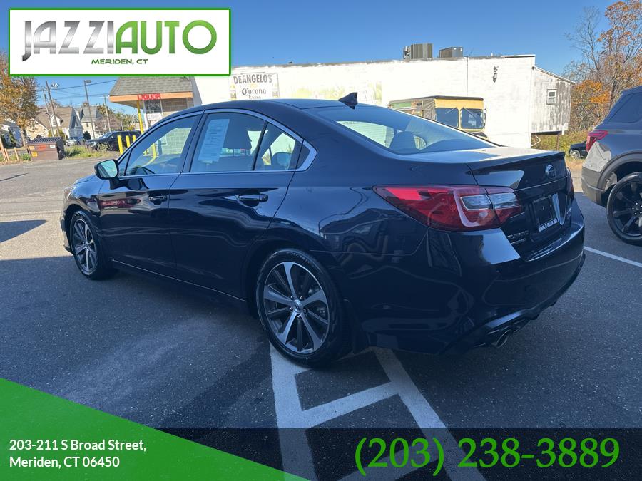 2018 Subaru Legacy 3.6R Limited photo 4