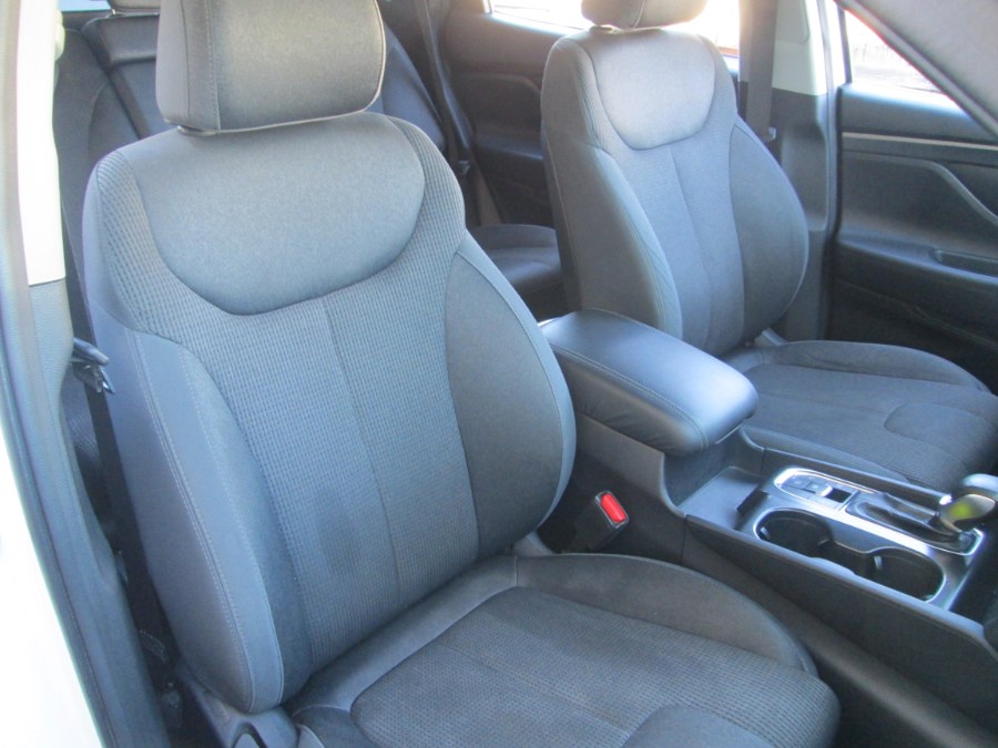 2019 Hyundai Santa Fe SEL 2.4L Auto AWD, available for sale in Levittown, Pennsylvania | Levittown Auto. Levittown, Pennsylvania 2019 Hyundai Santa Fe SEL 2.4L Auto AWD, available for sale in Levittown, Pennsylvania | Levittown Auto. Levittown, Pennsylvania