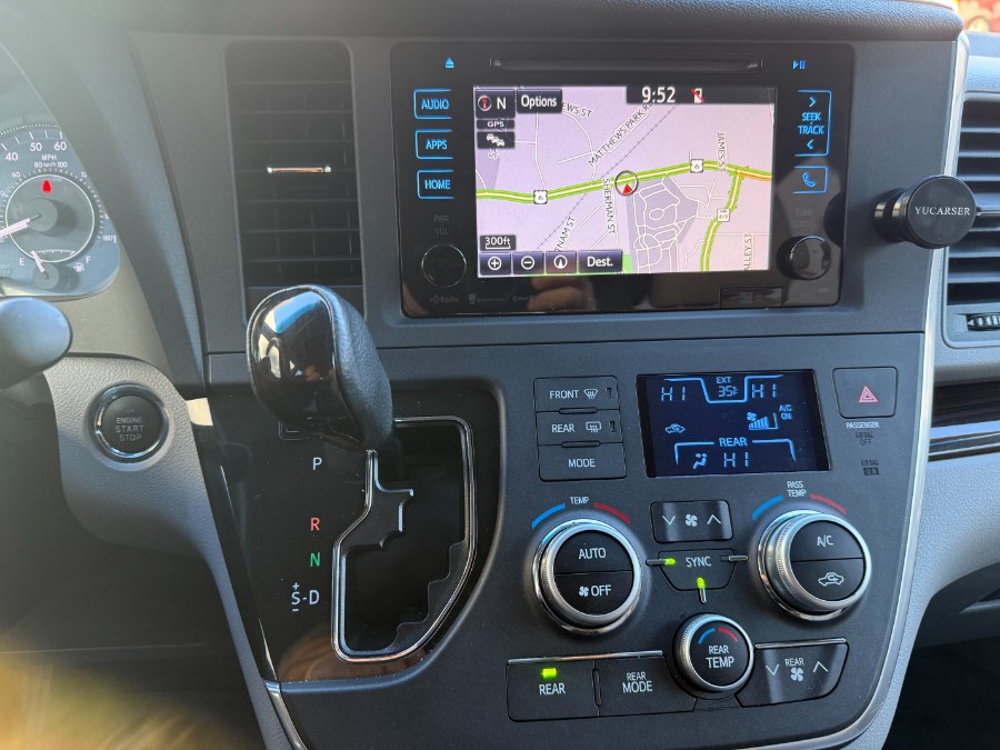 2016 Toyota Sienna 5dr 8-Pass Van XLE Premium FWD (Natl), available for sale in Bristol, Connecticut | Bristol Auto Center LLC. Bristol, Connecticut 2016 Toyota Sienna 5dr 8-Pass Van XLE Premium FWD (Natl), available for sale in Bristol, Connecticut | Bristol Auto Center LLC. Bristol, Connecticut