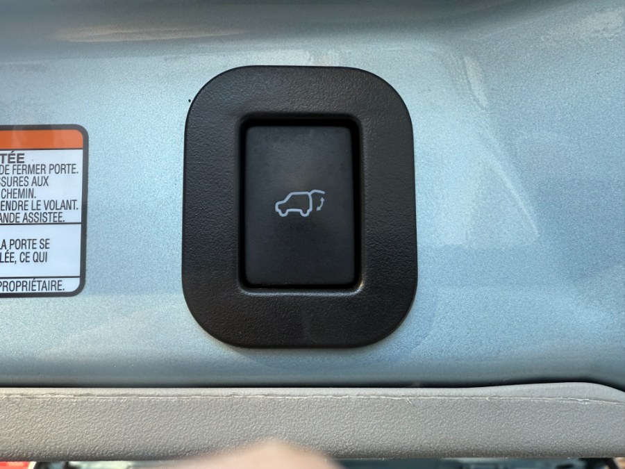 2016 Toyota Sienna 5dr 8-Pass Van XLE Premium FWD (Natl), available for sale in Bristol, Connecticut | Bristol Auto Center LLC. Bristol, Connecticut 2016 Toyota Sienna 5dr 8-Pass Van XLE Premium FWD (Natl), available for sale in Bristol, Connecticut | Bristol Auto Center LLC. Bristol, Connecticut