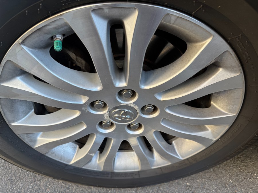 2016 Toyota Sienna 5dr 8-Pass Van XLE Premium FWD (Natl), available for sale in Bristol, Connecticut | Bristol Auto Center LLC. Bristol, Connecticut 2016 Toyota Sienna 5dr 8-Pass Van XLE Premium FWD (Natl), available for sale in Bristol, Connecticut | Bristol Auto Center LLC. Bristol, Connecticut