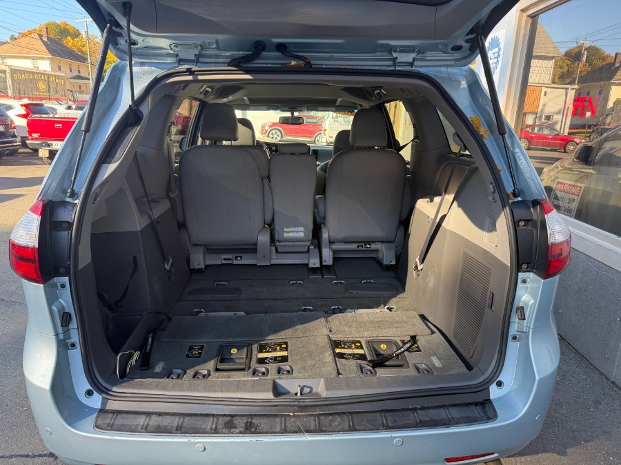 2016 Toyota Sienna 5dr 8-Pass Van XLE Premium FWD (Natl), available for sale in Bristol, Connecticut | Bristol Auto Center LLC. Bristol, Connecticut 2016 Toyota Sienna 5dr 8-Pass Van XLE Premium FWD (Natl), available for sale in Bristol, Connecticut | Bristol Auto Center LLC. Bristol, Connecticut
