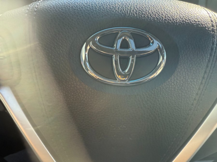 2016 Toyota Sienna 5dr 8-Pass Van XLE Premium FWD (Natl), available for sale in Bristol, Connecticut | Bristol Auto Center LLC. Bristol, Connecticut 2016 Toyota Sienna 5dr 8-Pass Van XLE Premium FWD (Natl), available for sale in Bristol, Connecticut | Bristol Auto Center LLC. Bristol, Connecticut