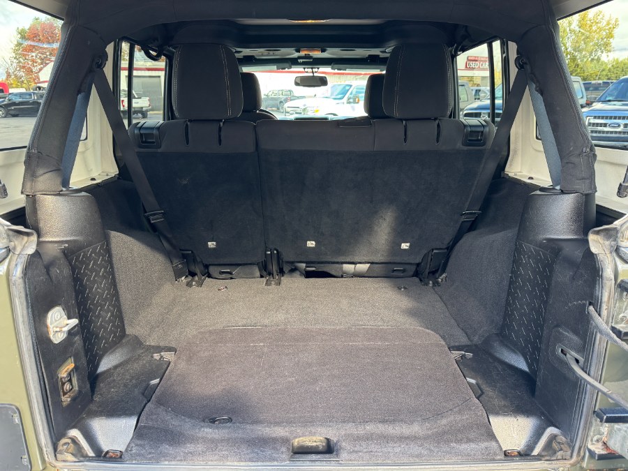 2015 Jeep Wrangler Unlimited 4WD 4dr Sahara, available for sale in Ortonville, Michigan | Marsh Auto Sales LLC. Ortonville, Michigan 2015 Jeep Wrangler Unlimited 4WD 4dr Sahara, available for sale in Ortonville, Michigan | Marsh Auto Sales LLC. Ortonville, Michigan