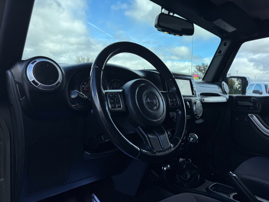 2015 Jeep Wrangler Unlimited 4WD 4dr Sahara, available for sale in Ortonville, Michigan | Marsh Auto Sales LLC. Ortonville, Michigan 2015 Jeep Wrangler Unlimited 4WD 4dr Sahara, available for sale in Ortonville, Michigan | Marsh Auto Sales LLC. Ortonville, Michigan