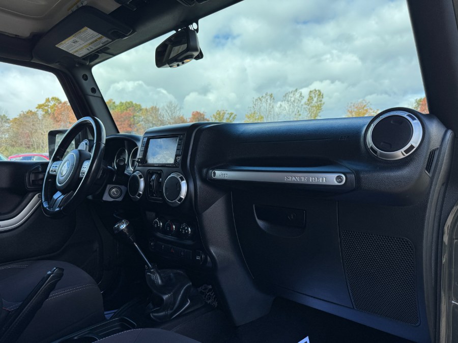 2015 Jeep Wrangler Unlimited 4WD 4dr Sahara, available for sale in Ortonville, Michigan | Marsh Auto Sales LLC. Ortonville, Michigan 2015 Jeep Wrangler Unlimited 4WD 4dr Sahara, available for sale in Ortonville, Michigan | Marsh Auto Sales LLC. Ortonville, Michigan
