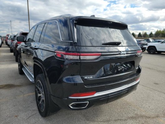 2022 Jeep Grand Cherokee Summit Reserve 4x4, available for sale in Franklin Square, New York | Luxury Motor Club. Franklin Square, New York 2022 Jeep Grand Cherokee Summit Reserve 4x4, available for sale in Franklin Square, New York | Luxury Motor Club. Franklin Square, New York