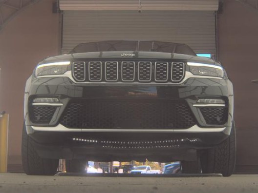 2022 Jeep Grand Cherokee Summit Reserve 4x4, available for sale in Franklin Square, New York | Luxury Motor Club. Franklin Square, New York 2022 Jeep Grand Cherokee Summit Reserve 4x4, available for sale in Franklin Square, New York | Luxury Motor Club. Franklin Square, New York