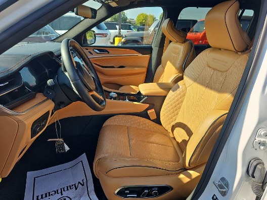 2022 Jeep Grand Cherokee L Summit Reserve 4x4, available for sale in Franklin Square, New York | Luxury Motor Club. Franklin Square, New York 2022 Jeep Grand Cherokee L Summit Reserve 4x4, available for sale in Franklin Square, New York | Luxury Motor Club. Franklin Square, New York