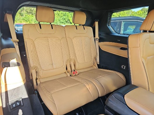 2022 Jeep Grand Cherokee L Summit Reserve 4x4, available for sale in Franklin Square, New York | Luxury Motor Club. Franklin Square, New York 2022 Jeep Grand Cherokee L Summit Reserve 4x4, available for sale in Franklin Square, New York | Luxury Motor Club. Franklin Square, New York