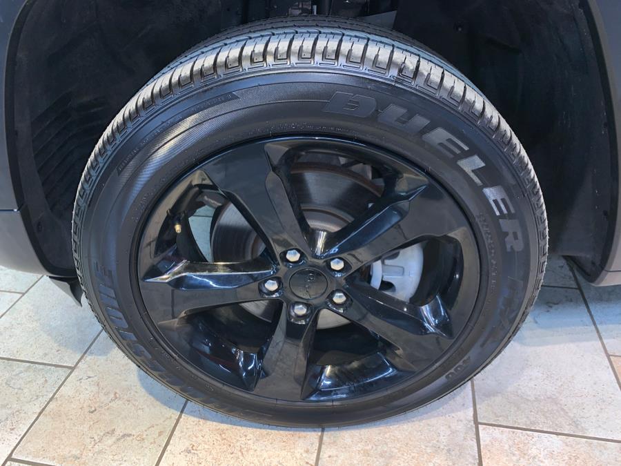 2023 Jeep Grand Cherokee L Altitude 4x4, available for sale in Lodi, New Jersey | European Auto Expo. Lodi, New Jersey 2023 Jeep Grand Cherokee L Altitude 4x4, available for sale in Lodi, New Jersey | European Auto Expo. Lodi, New Jersey