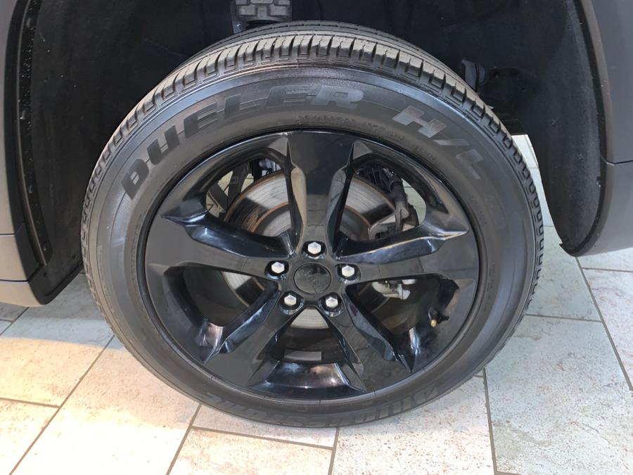 2023 Jeep Grand Cherokee L Altitude 4x4, available for sale in Lodi, New Jersey | European Auto Expo. Lodi, New Jersey 2023 Jeep Grand Cherokee L Altitude 4x4, available for sale in Lodi, New Jersey | European Auto Expo. Lodi, New Jersey