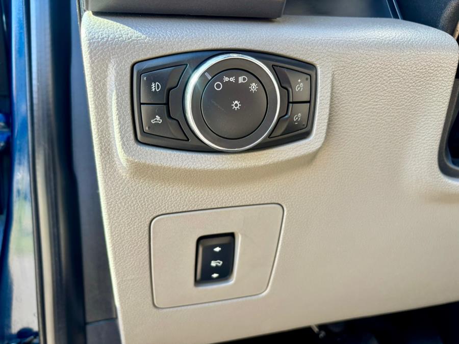 2016 Ford F-150 4WD SuperCrew 145" XLT, available for sale in South Windsor, Connecticut | Mike And Tony Auto Sales, Inc. South Windsor, Connecticut 2016 Ford F-150 4WD SuperCrew 145" XLT, available for sale in South Windsor, Connecticut | Mike And Tony Auto Sales, Inc. South Windsor, Connecticut