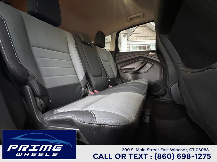 2016 Ford Escape 4WD 4dr SE, available for sale in East Windsor, Connecticut | Prime Wheels. East Windsor, Connecticut 2016 Ford Escape 4WD 4dr SE, available for sale in East Windsor, Connecticut | Prime Wheels. East Windsor, Connecticut