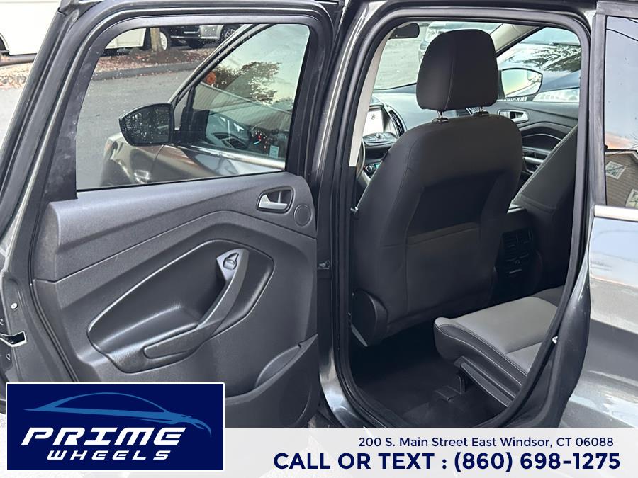 2016 Ford Escape 4WD 4dr SE, available for sale in East Windsor, Connecticut | Prime Wheels. East Windsor, Connecticut 2016 Ford Escape 4WD 4dr SE, available for sale in East Windsor, Connecticut | Prime Wheels. East Windsor, Connecticut