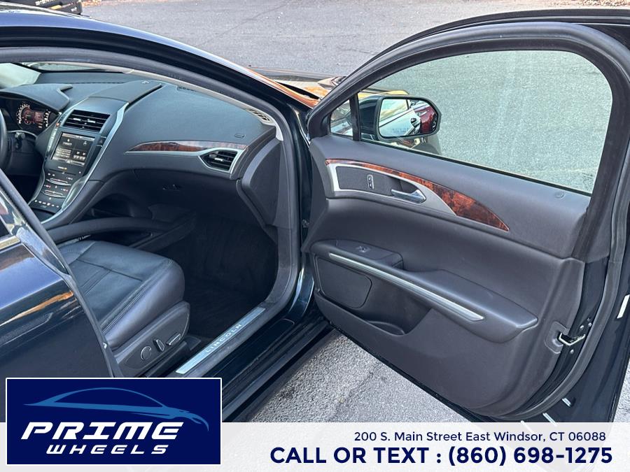 2014 Lincoln MKZ 4dr Sdn AWD, available for sale in East Windsor, Connecticut | Prime Wheels. East Windsor, Connecticut 2014 Lincoln MKZ 4dr Sdn AWD, available for sale in East Windsor, Connecticut | Prime Wheels. East Windsor, Connecticut