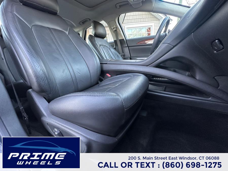 2014 Lincoln MKZ 4dr Sdn AWD, available for sale in East Windsor, Connecticut | Prime Wheels. East Windsor, Connecticut 2014 Lincoln MKZ 4dr Sdn AWD, available for sale in East Windsor, Connecticut | Prime Wheels. East Windsor, Connecticut