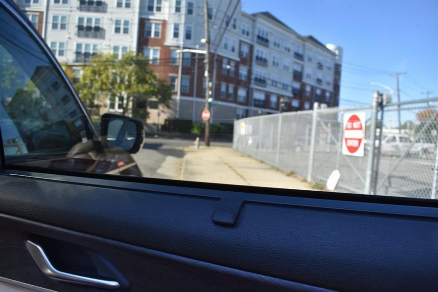 2021 Jeep Grand Cherokee l Limited, available for sale in Valley Stream, New York | Certified Performance Motors. Valley Stream, New York 2021 Jeep Grand Cherokee l Limited, available for sale in Valley Stream, New York | Certified Performance Motors. Valley Stream, New York