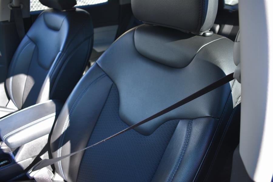 2022 Jeep Compass Latitude, available for sale in Valley Stream, New York | Certified Performance Motors. Valley Stream, New York 2022 Jeep Compass Latitude, available for sale in Valley Stream, New York | Certified Performance Motors. Valley Stream, New York