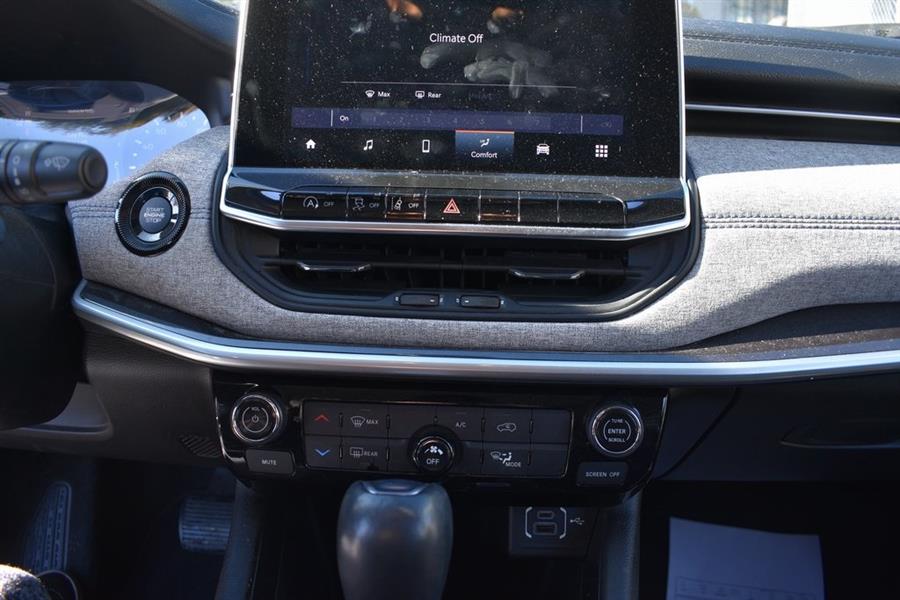 2022 Jeep Compass Latitude, available for sale in Valley Stream, New York | Certified Performance Motors. Valley Stream, New York 2022 Jeep Compass Latitude, available for sale in Valley Stream, New York | Certified Performance Motors. Valley Stream, New York