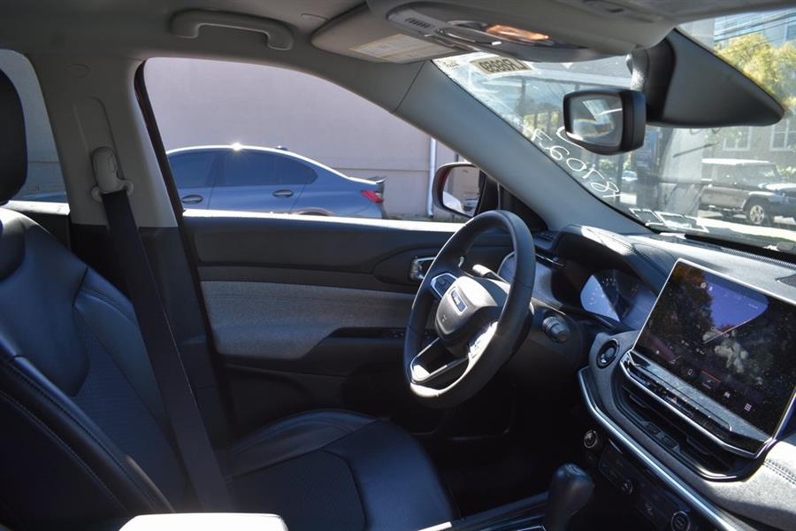 2022 Jeep Compass Latitude, available for sale in Valley Stream, New York | Certified Performance Motors. Valley Stream, New York 2022 Jeep Compass Latitude, available for sale in Valley Stream, New York | Certified Performance Motors. Valley Stream, New York